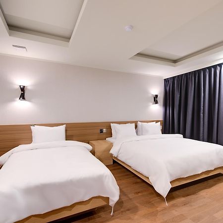 M Hotel Seoul Exterior photo