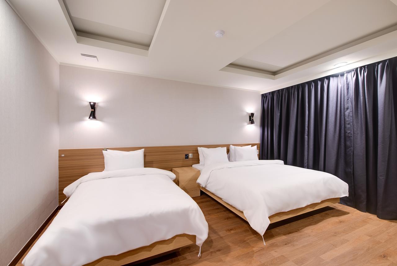 M Hotel Seoul Exterior photo