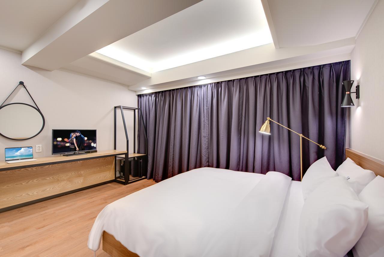 M Hotel Seoul Exterior photo